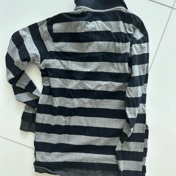 Armani. So cool. My son never wore. Too warm for miami Heat - Picture 4 of 4